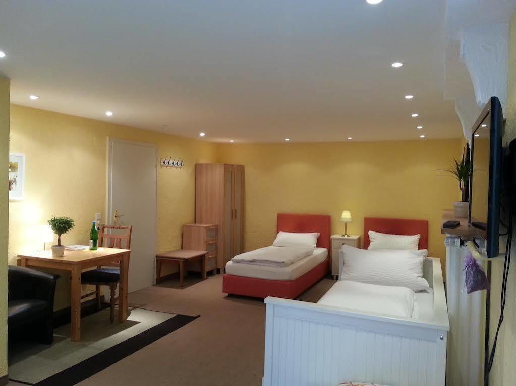 Apartmenthaus Sonnen Dusseldorf Ngoại thất bức ảnh